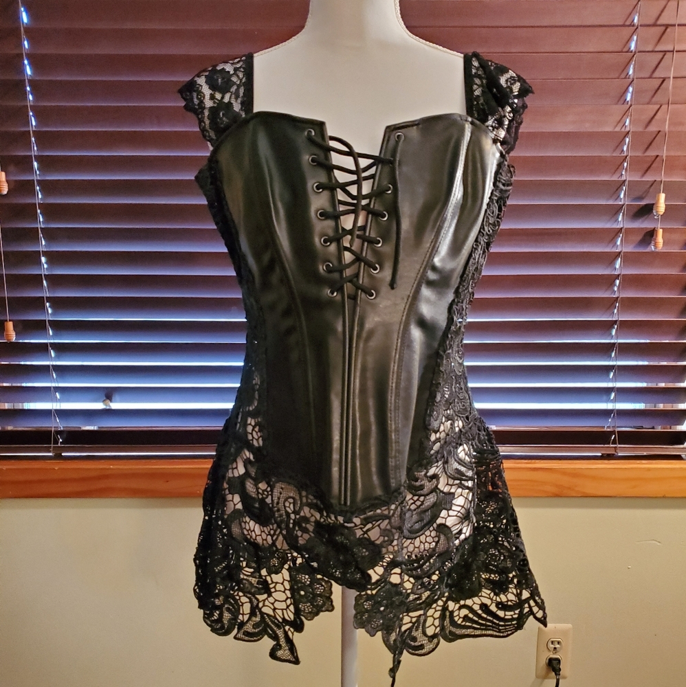 Dreamgirl Corset Lingerie